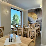 I Pod Kamieniem Hotel